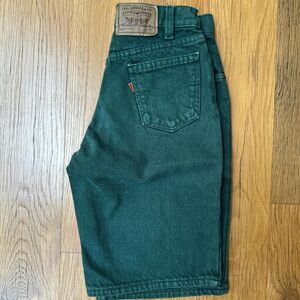 Vintage 90’s Green Levi’s 550 Orange tab Jorts Size: 24x10